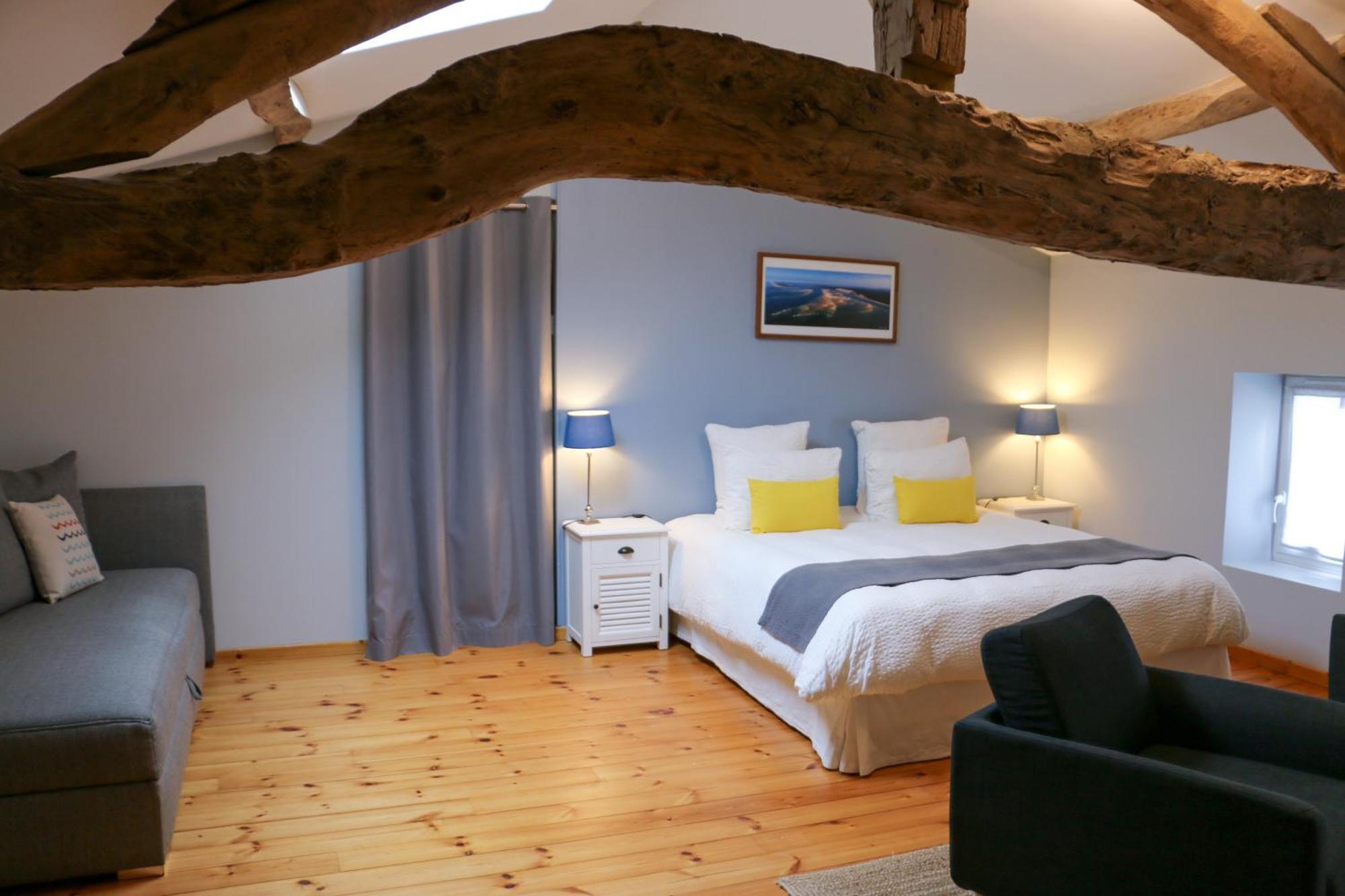 Bed and Breakfast La Vigneraie De Laura Sainte-Colombe  Экстерьер фото