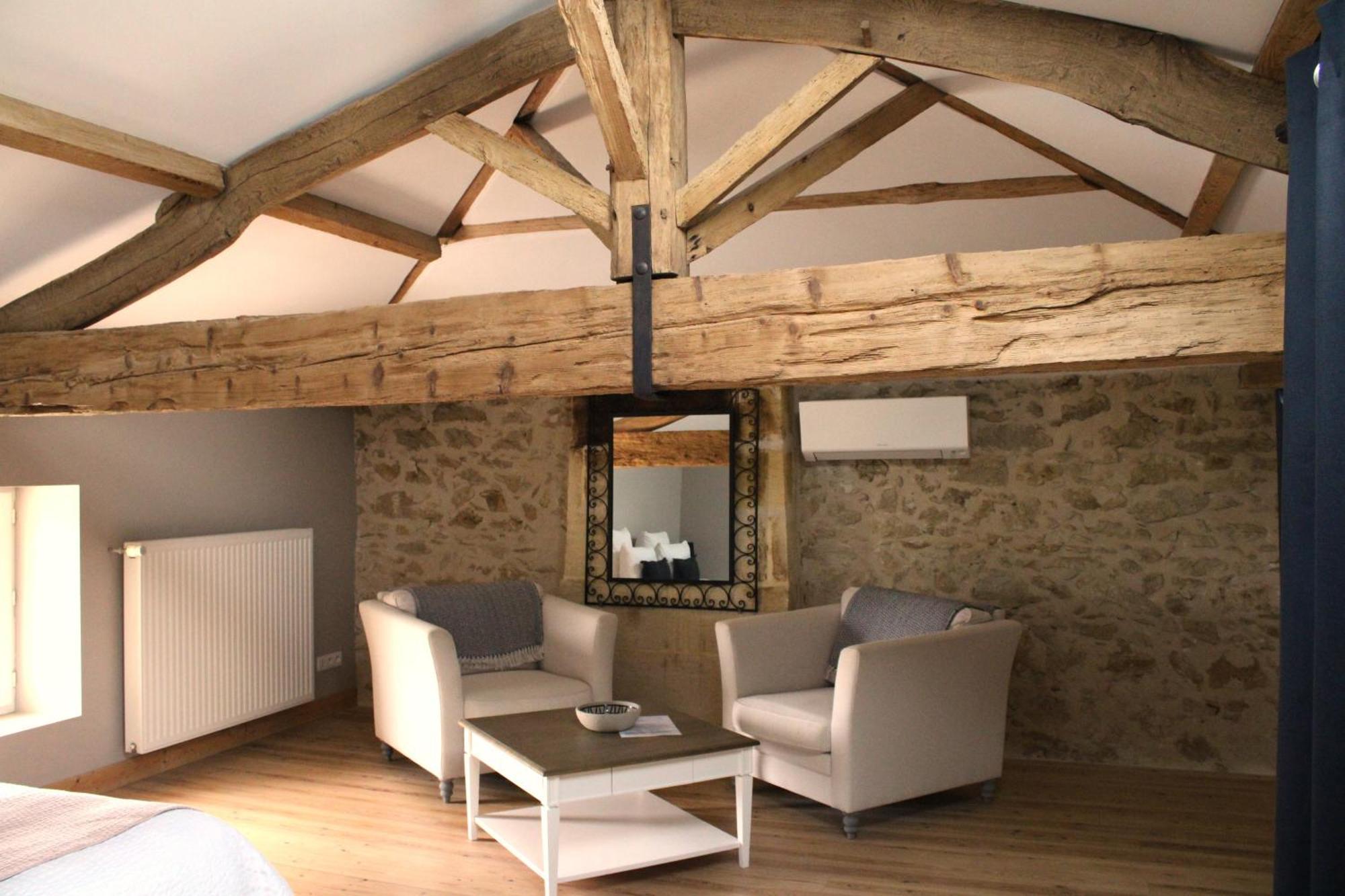 Bed and Breakfast La Vigneraie De Laura Sainte-Colombe  Экстерьер фото